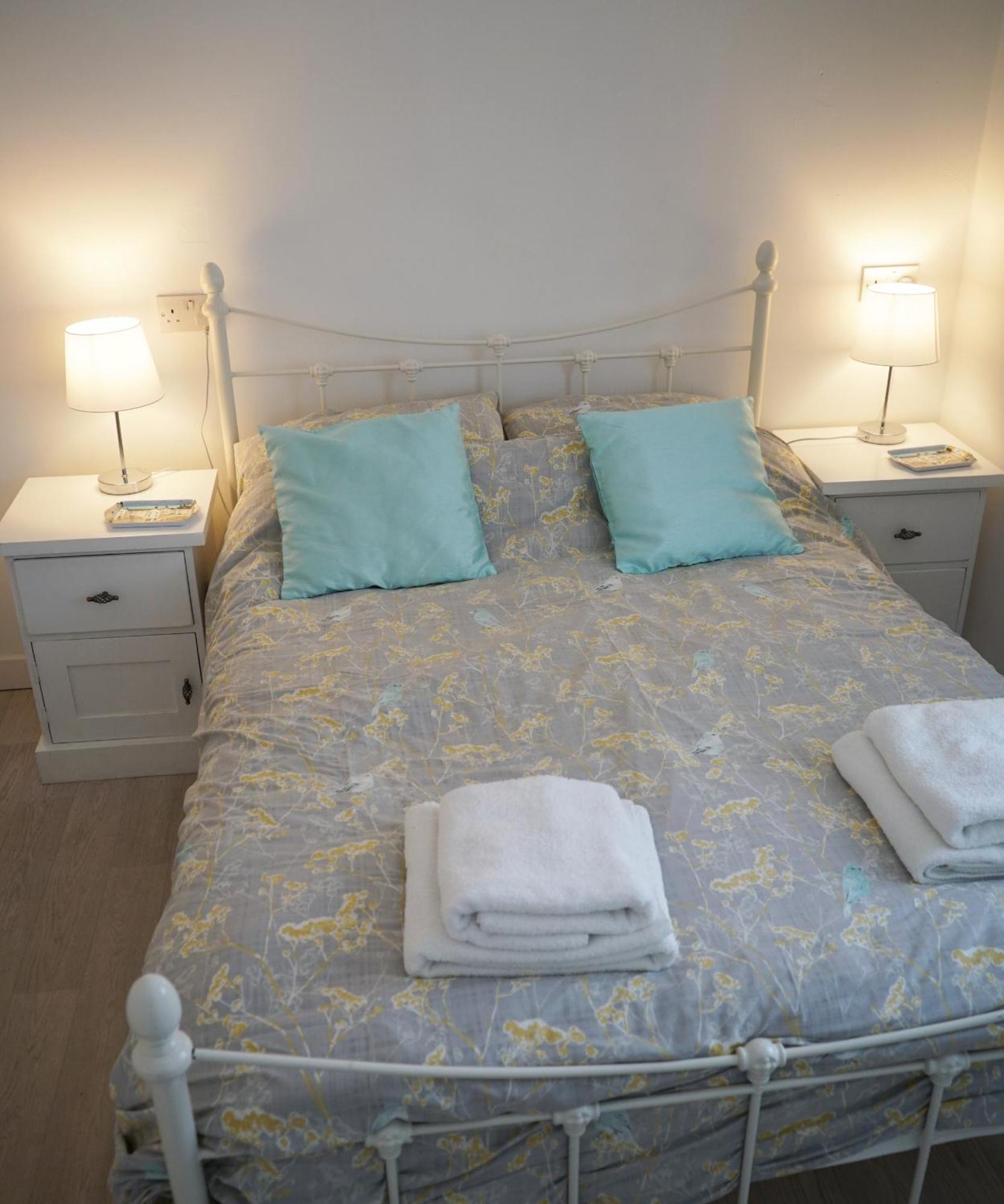 Golden Acre Jurassic Coastal Lodges ,Eype Bridport Eksteriør billede