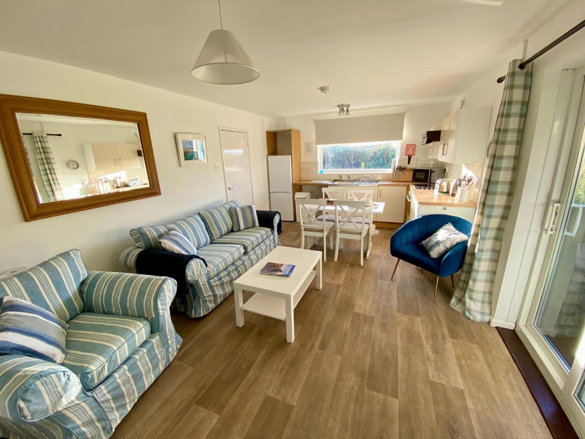 Golden Acre Jurassic Coastal Lodges ,Eype Bridport Eksteriør billede
