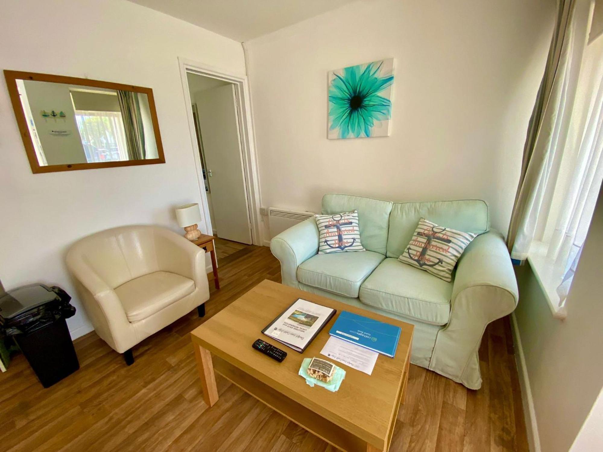 Golden Acre Jurassic Coastal Lodges ,Eype Bridport Eksteriør billede